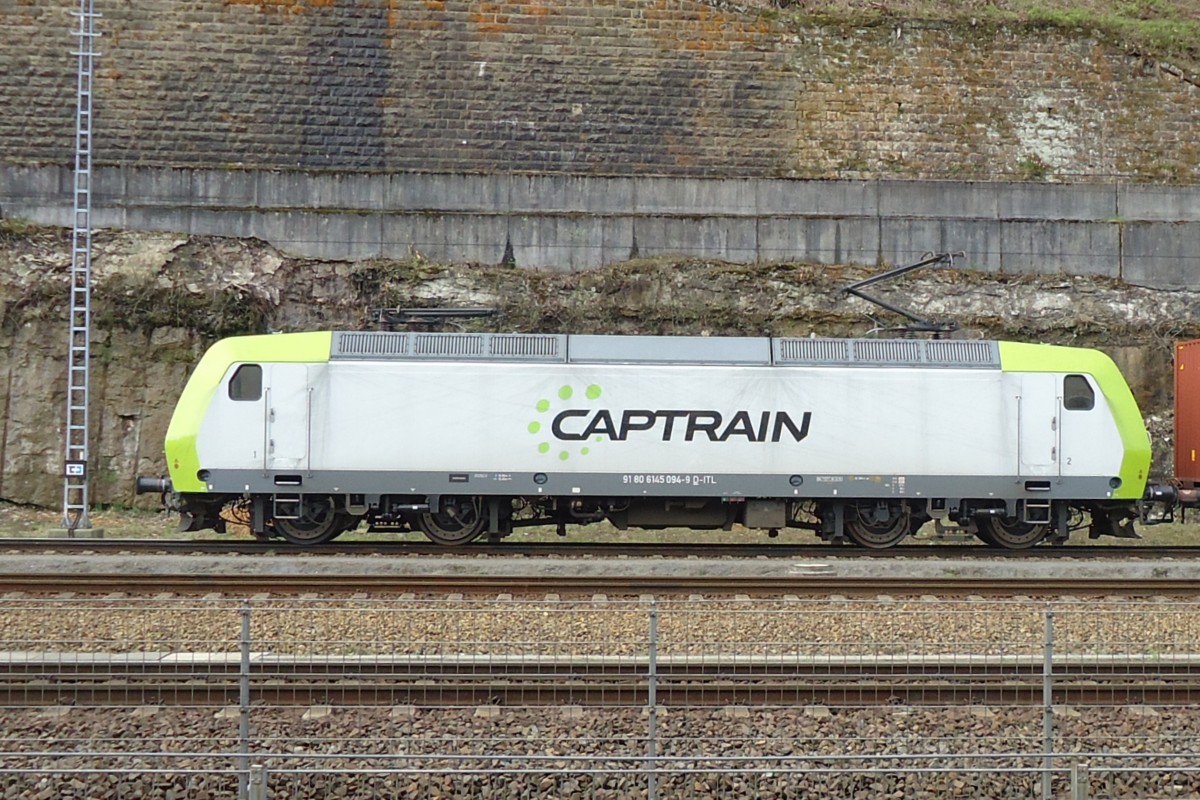 Flankschüss von Captrain 145 094 in Bad Schandau am 11 April 2014. 