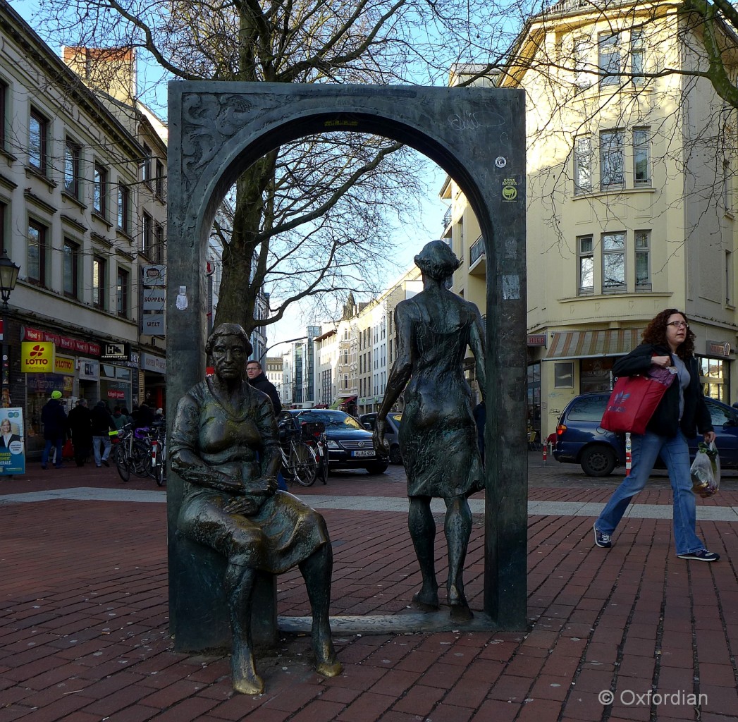 Frauen in Hamburg-Ottensen