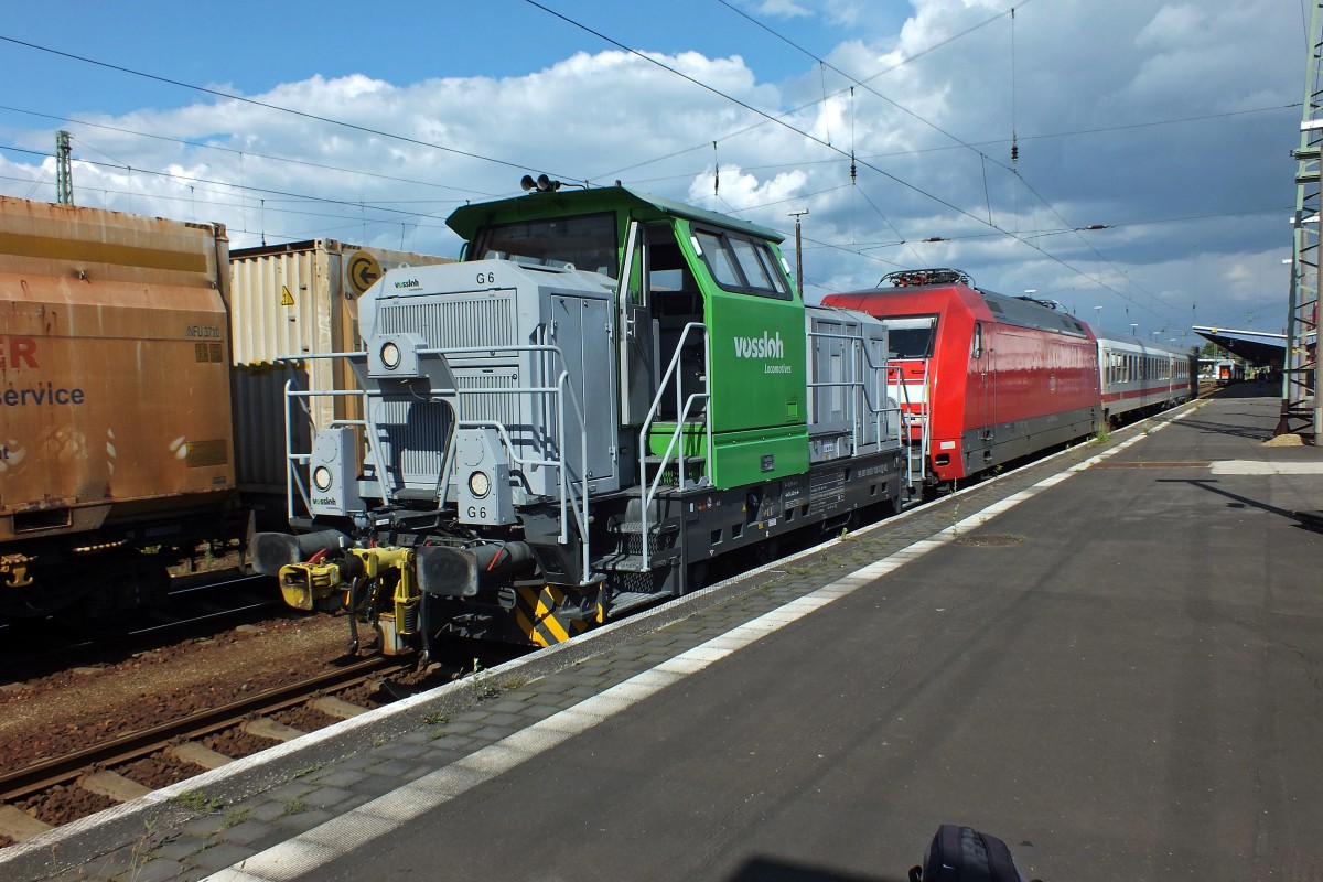 Ganze drei Wagen fhrt er noch der Stammzug des EC248/249, in Cottbus werden noch zwei Wagen beigestellt. Am 30.5.14 war es wieder einmal 0650 108, die die Arbeiten erledigte und 101 041 und ihre Wagen an den EC248 setzte.