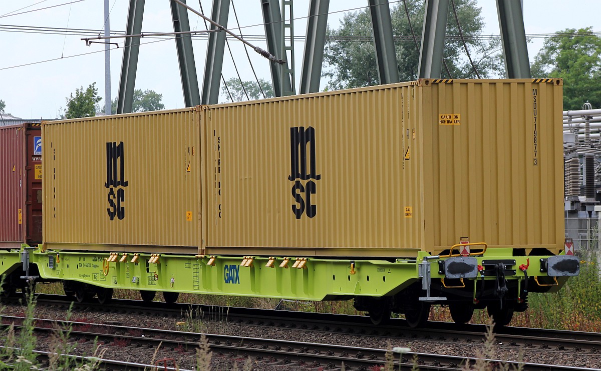 GATX Containertransportwagen der Gattung Sggnss registriert unter 3780 4576 952-8 REV/TVP/01.06.20. Dradenau 27.06.2020