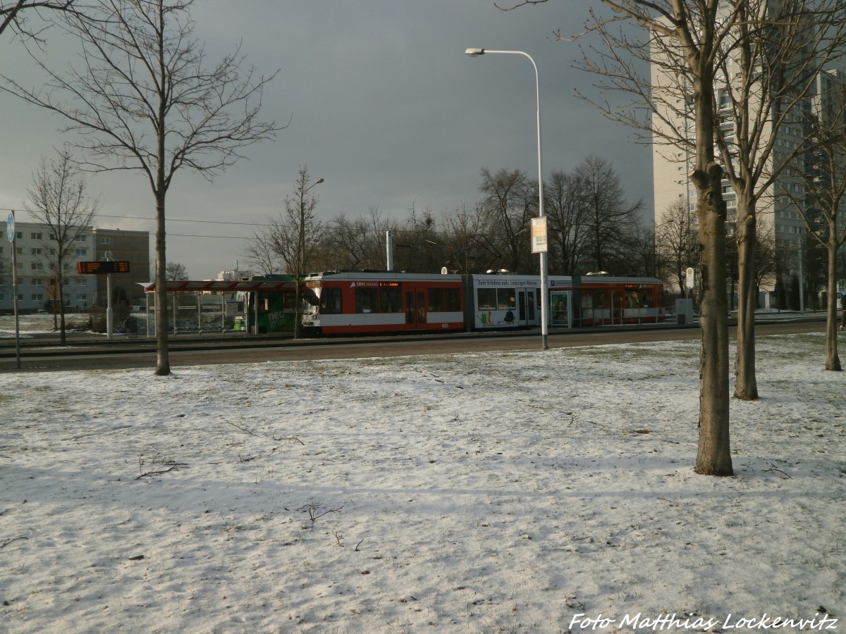 HAVAG Straenbahnen an der Endhaltestelle Gttinger Bogen am 4.2.15