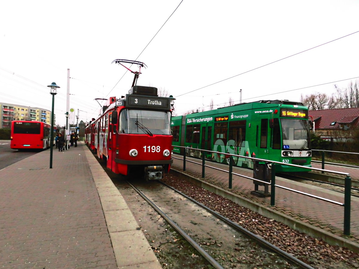 HAVAG Wagen 1198 und Wagen 632 an der Haltestelle Beesen am 20.2.18