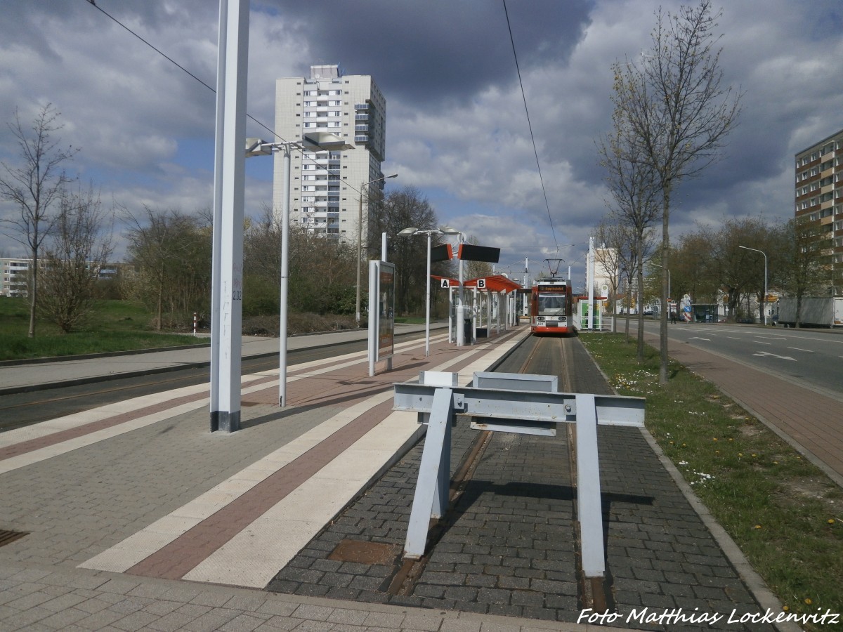 HAVAG Wagen 624 als Linie 10 mit ziel Hauptbahnhof an der Endhaltestelle Gttinger Bogen am 18.4.15