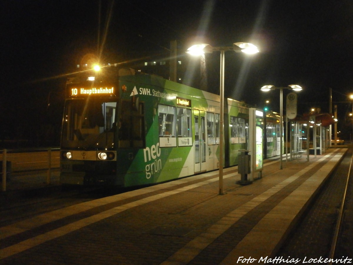 HAVAG Wagen 637 an der Endhaltestelle Gttinger Bogen am 3.1.15