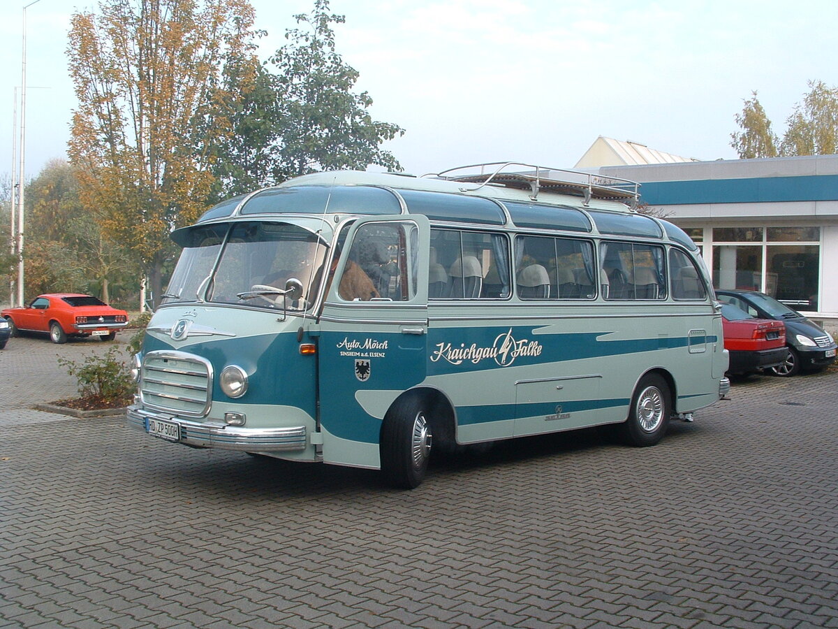 HD-ZP 500H
1962 Kassbohrer Setra S6
Operated by Mörch, Sinsheim, Germany.

Sinsheim, Germany, 23rd October 2010.