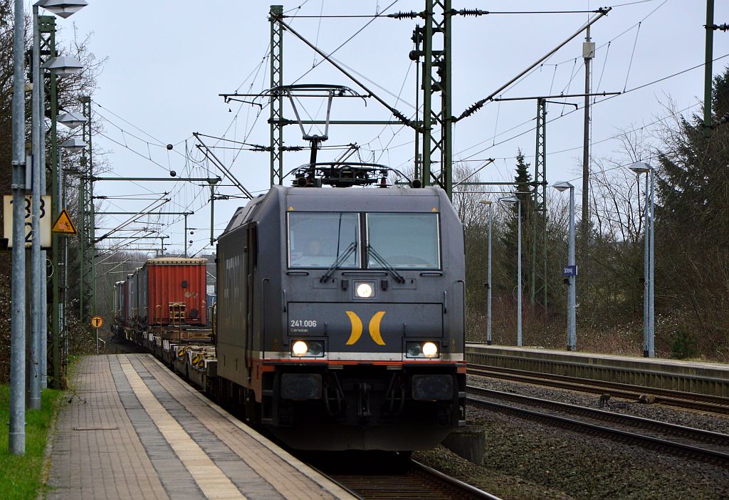 Hectorrail 241.006  Carlrissian  durchfährt hier Schleswig. 31.01.2013
