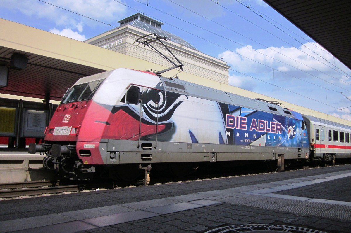 Heimspiel: 101 070 'MANNHEIM ADLER' steht am 3 Juli 2013 in Mannheim Hbf -jedoch nicht aufs Eis.