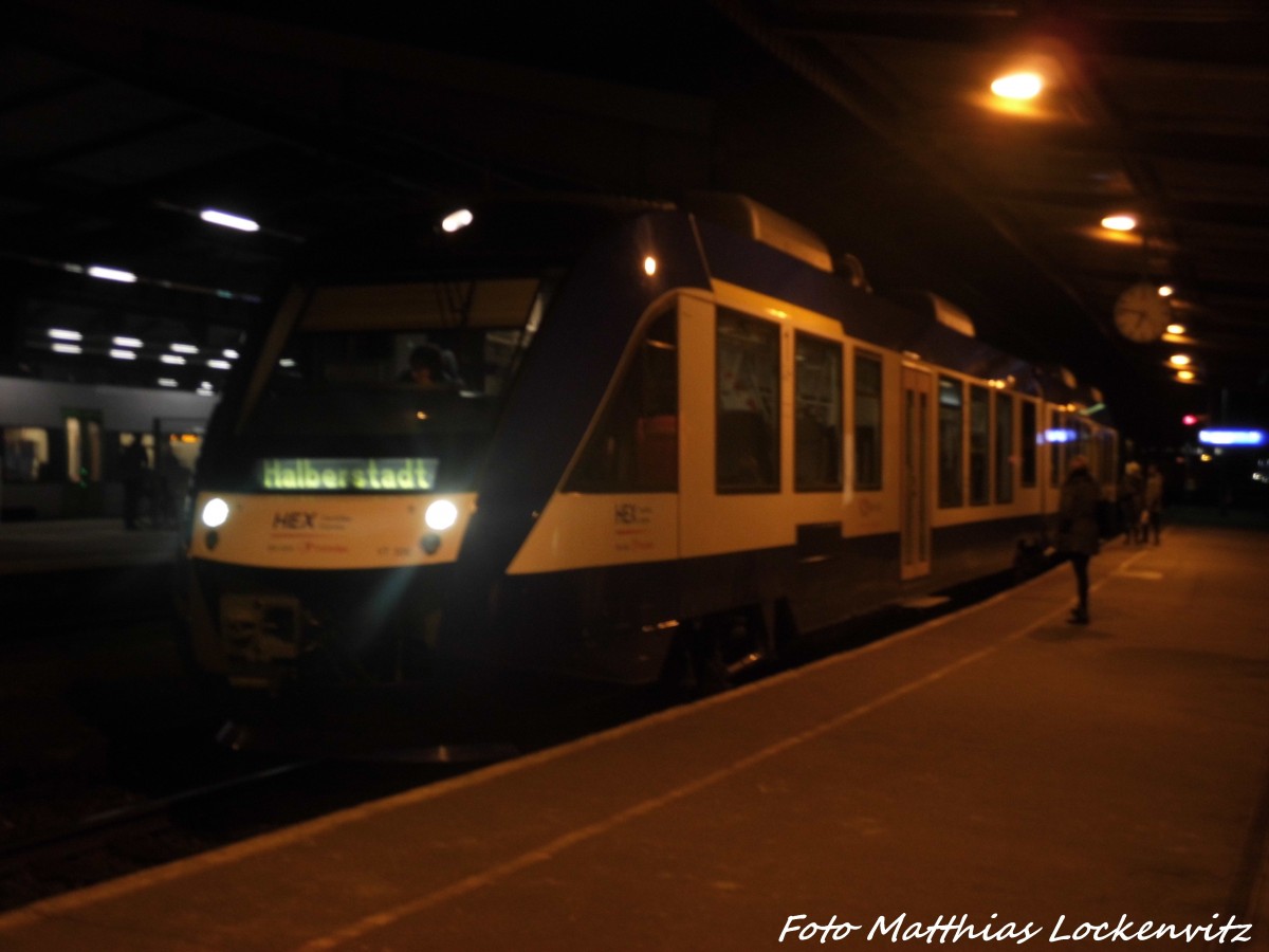 HEX VT 306 im Bahnhof Halle (Saale) Hbf am 14.12.15