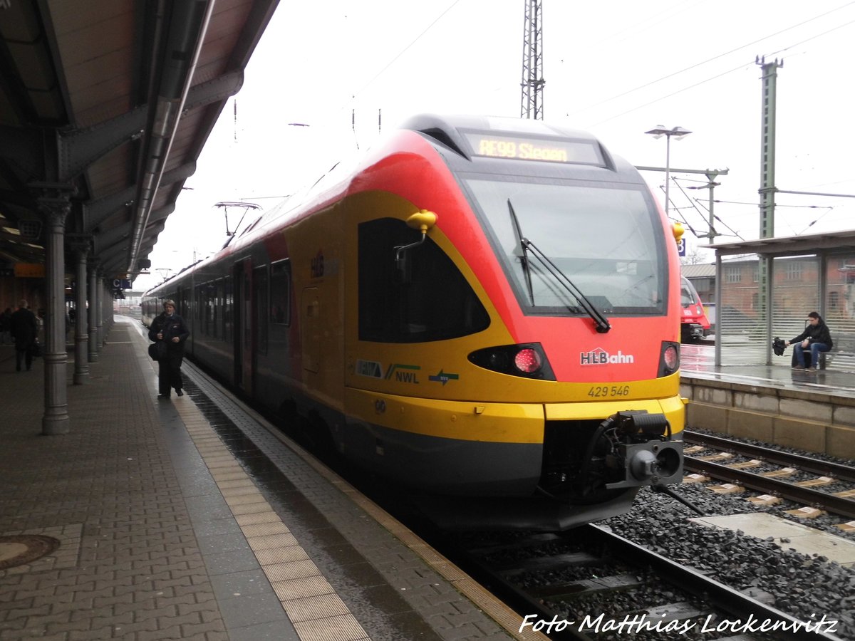 HLB Flirt im Bahnhof Gieen am 31.3.16