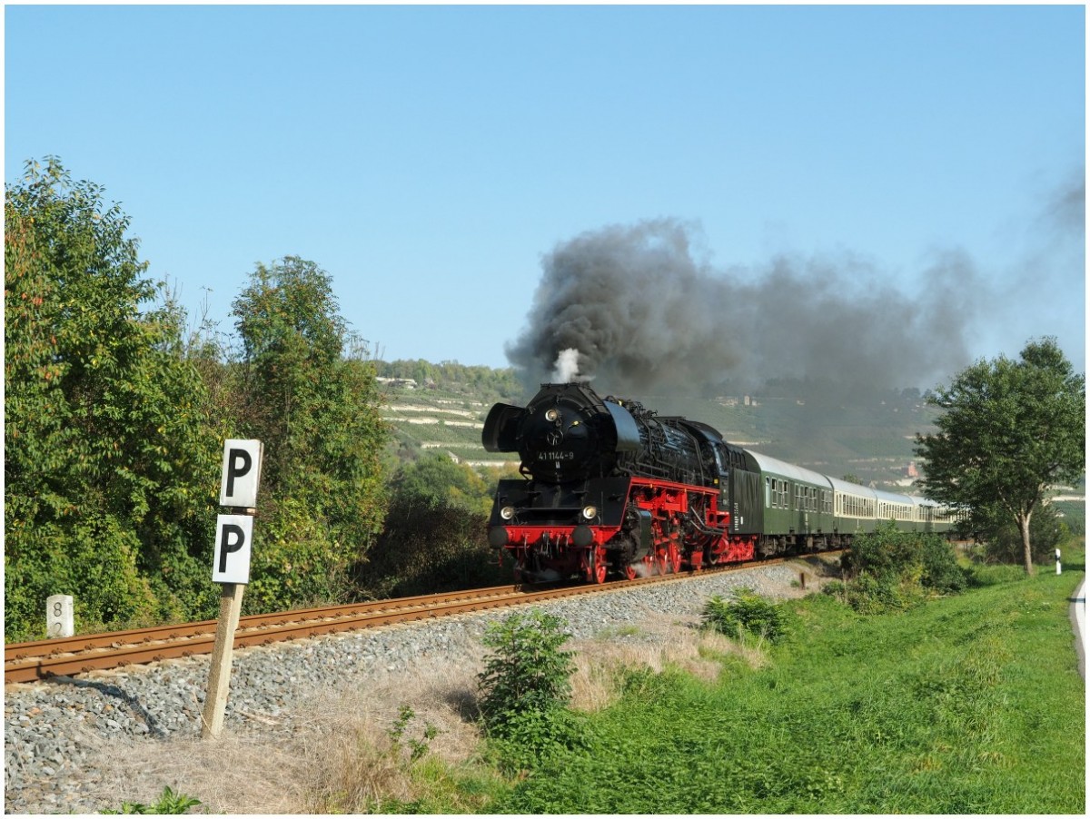IGE Werrabahn-Eisenach 41 1144-9 mit dem Lr 16277 von Freyburg nach Karsdorf, am 04.10.2014 in Balgstädt. (Foto: Steffen Tautz)