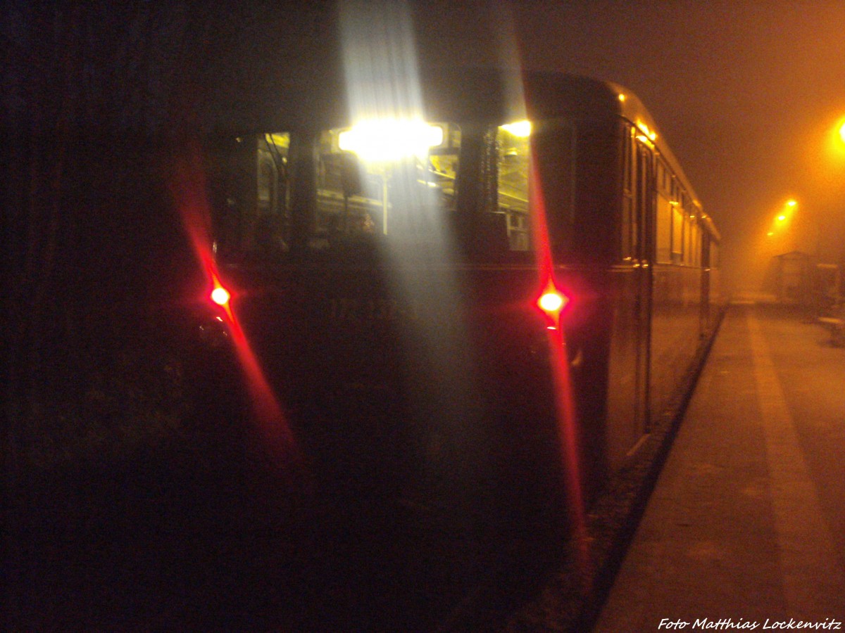 Im Dichten Nebel Stehen 172 171 + 172 132 als PRE 81250 mit ziel Bergen auf Rgen im Bahnhof Lauterbach Mole Bereit am 6.3.14