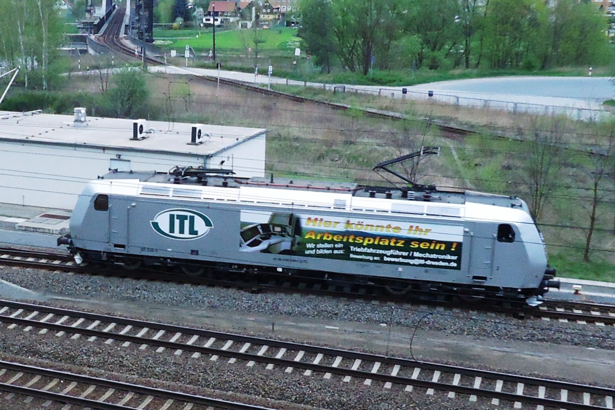 ITL 185 548 lauft um in Bad Schandau am Abend von 10 April 2014.