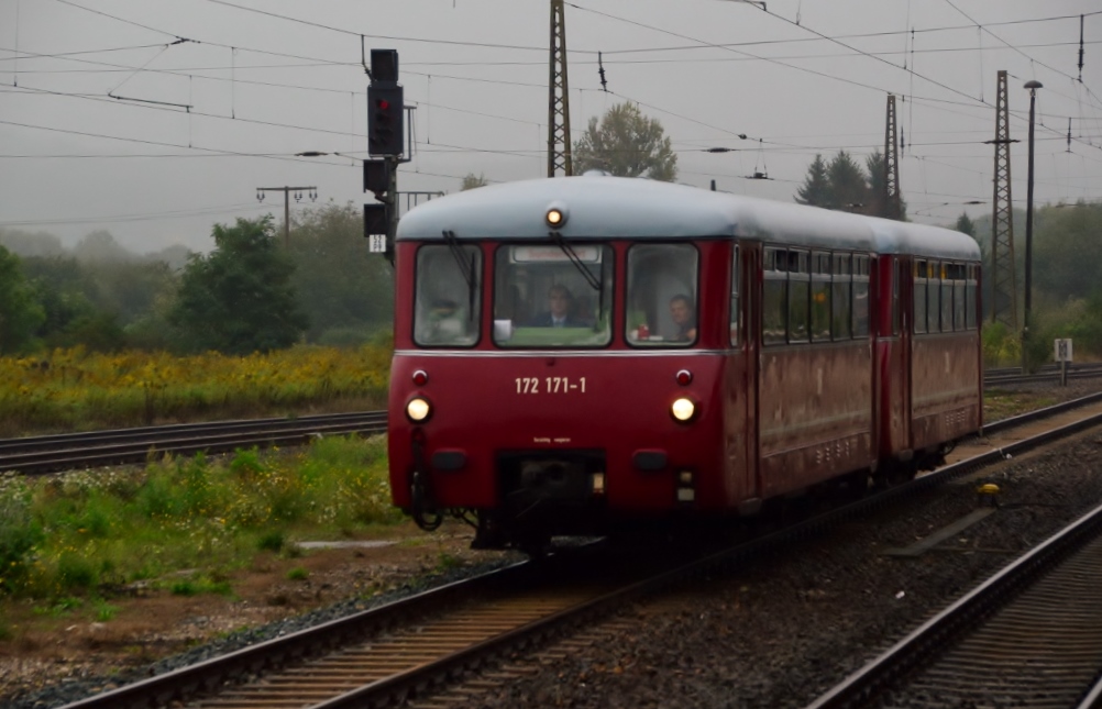 KSR 172 171-1 + 172 132-3 als DPE 74785 von Freiberg (Sachs) nach Freyburg, bei der Ankunft in Naumburg Hbf am 13.09.2014.