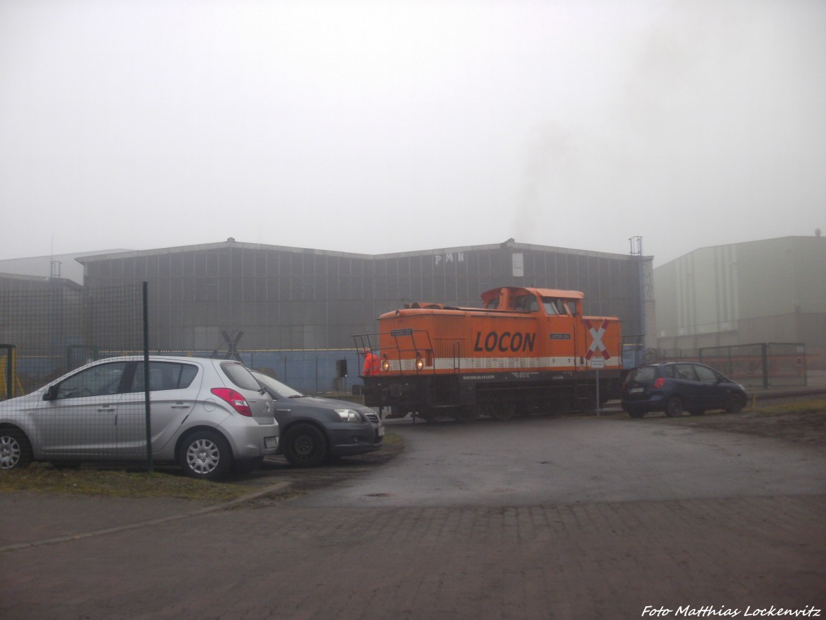 Locon 104 auf Rangierfahrt in Stralsund am 6.3.14