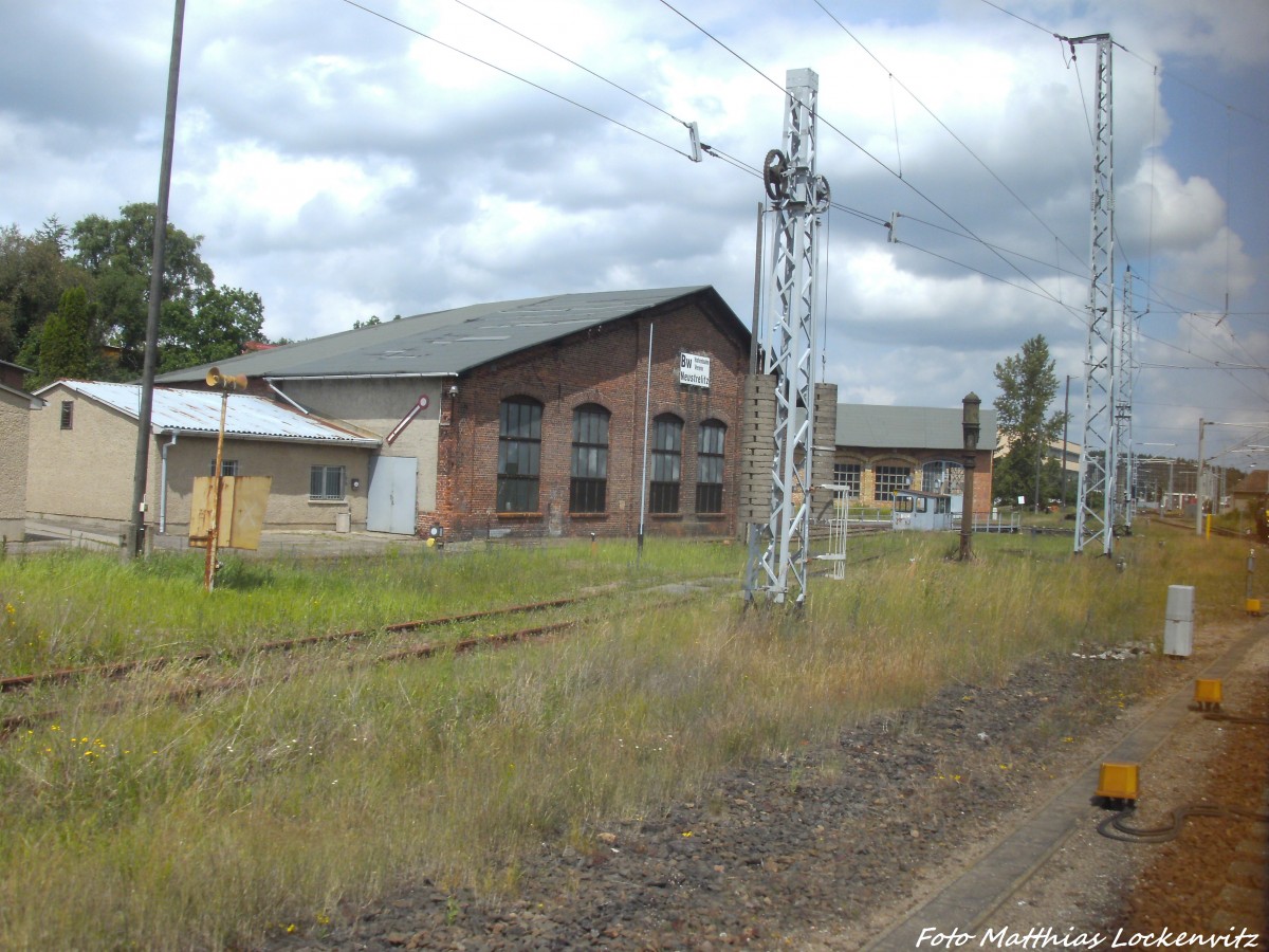 Lokschuppen in Neustrelitz Hbf am 16.6.14