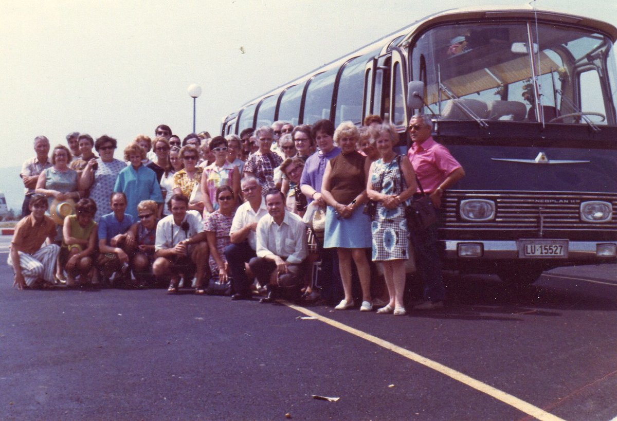 (MD056) - Aus dem Archiv: AAGR Rothenburg - LU 15'527 - Neoplan um 1970