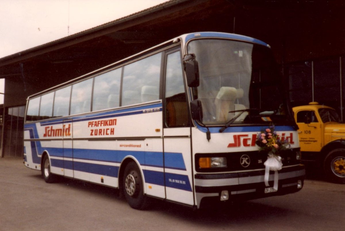 (MD475) - Aus dem Archiv: Schmid, Pfffikon - ZH 27'575 - Setra um 1995