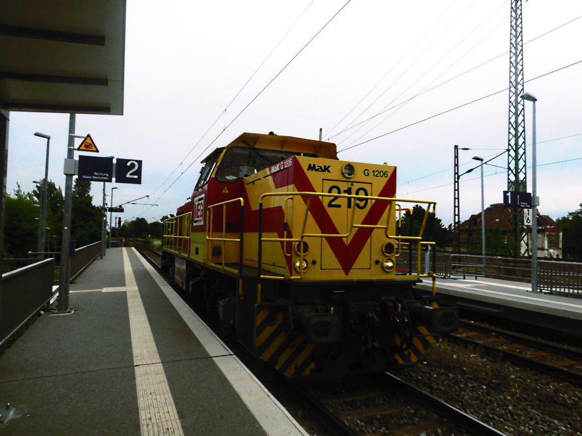 MEG 219 fuhr Solo durch Halle-Rosengarten am 27.6.17