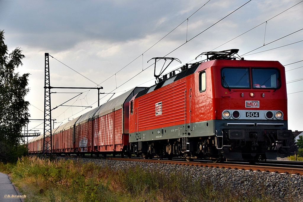 MEG-604 zog einen autozug durch niederndodeleben,22.06.16 