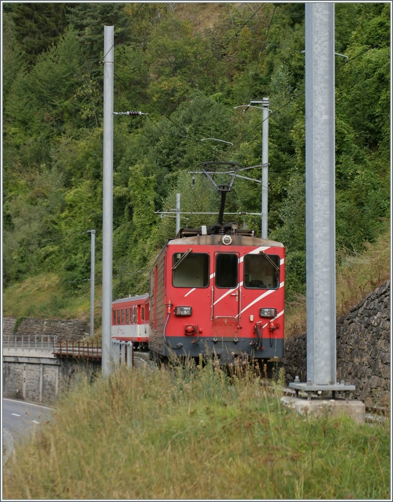 MGB Deh 4/4 im Mastenwald zwischen Betten Talstation und Mrel.
10. Sept. 2013