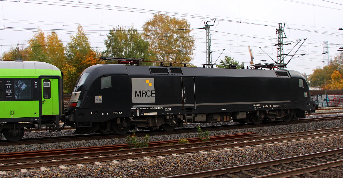 MRCE 182 513-2, REV/Lz/30.09.21 mit gut hörbaren Flachstellen an allen Achsen hing hinten am Flx dran. HH-Harburg 29.10.2022