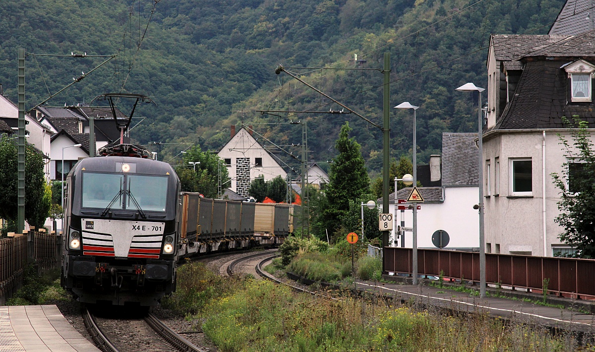 MRCE X4E-701 mit  Wenzel -KLV aufgenommen in Kestert(Rhein). 14.09.2021