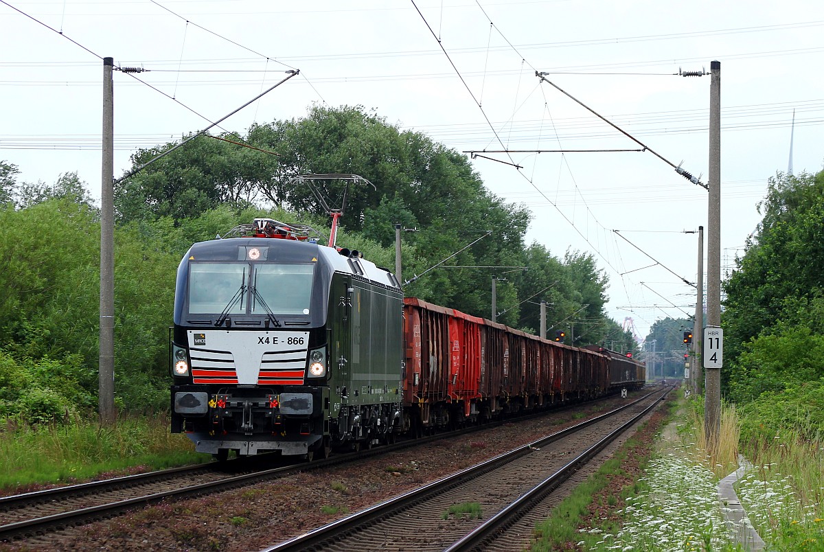 MRCE X4E-866 oder 193 866-1(REV/MMAL/13.05.15) festgehalten am 23.07.2015 in Hamburg-Moorburg.