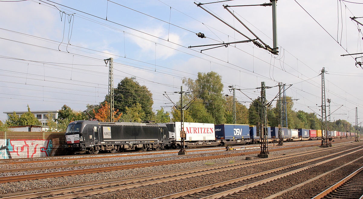 MRCE/TXL X4E-878/ 193 878-6 mit dem  Lauritzen  nach Dänemark. HH-Harburg 03.10.2020