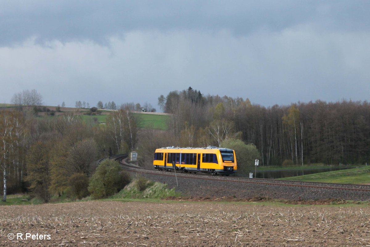 Nachschuss auf 1648 707 als OPB 79734 Regensburg - Marktredwitz bei Lengenfeld. 25.04.16