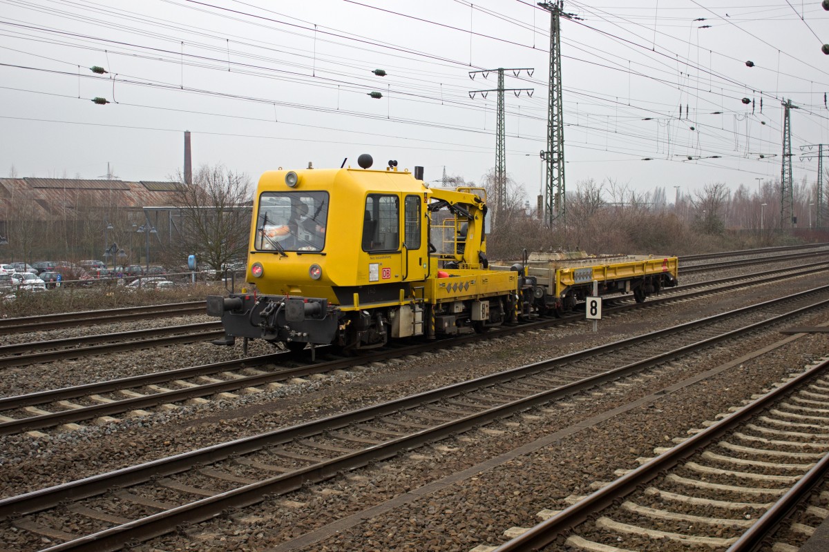 Nicht nur große Loks durchfuhren am 19.02. Hamm, sondern auch dieses Baufahrzeug.