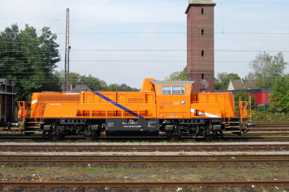 North Rail 1265 303 steht am 19.September 2014 in Gladbeck West.