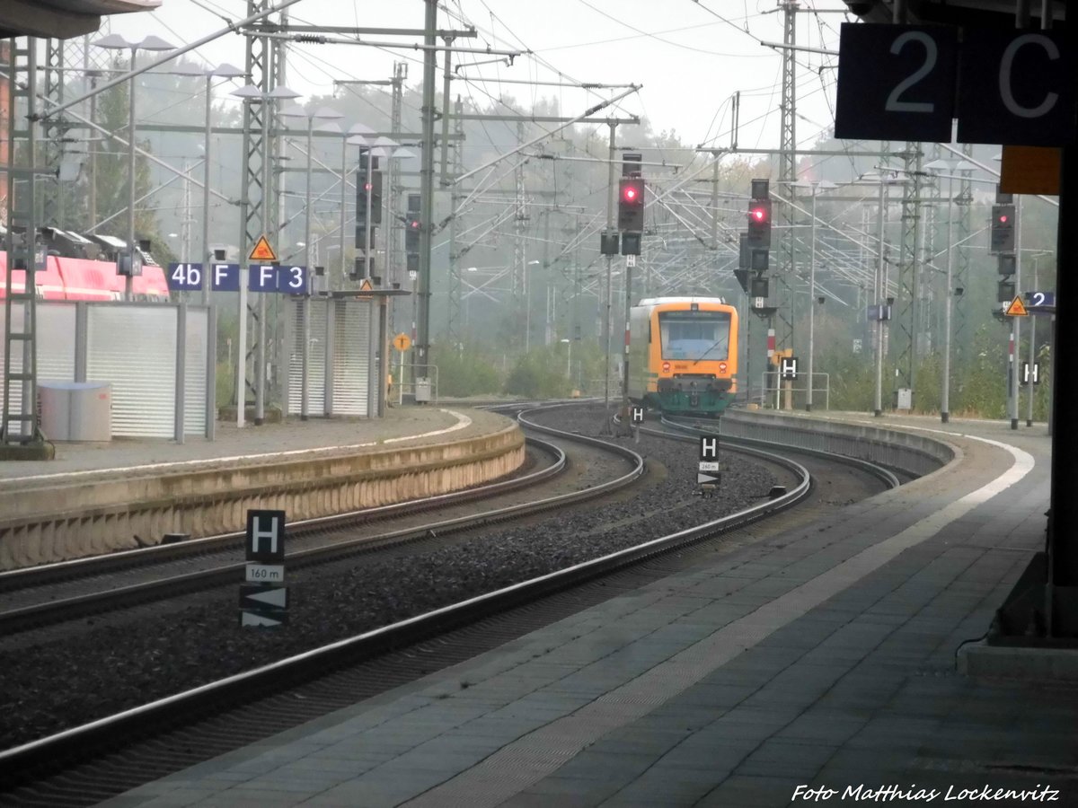 ODEG VT 650.92 verlsst Schwerin Hbf in Richtung Rehna am 2.10.16