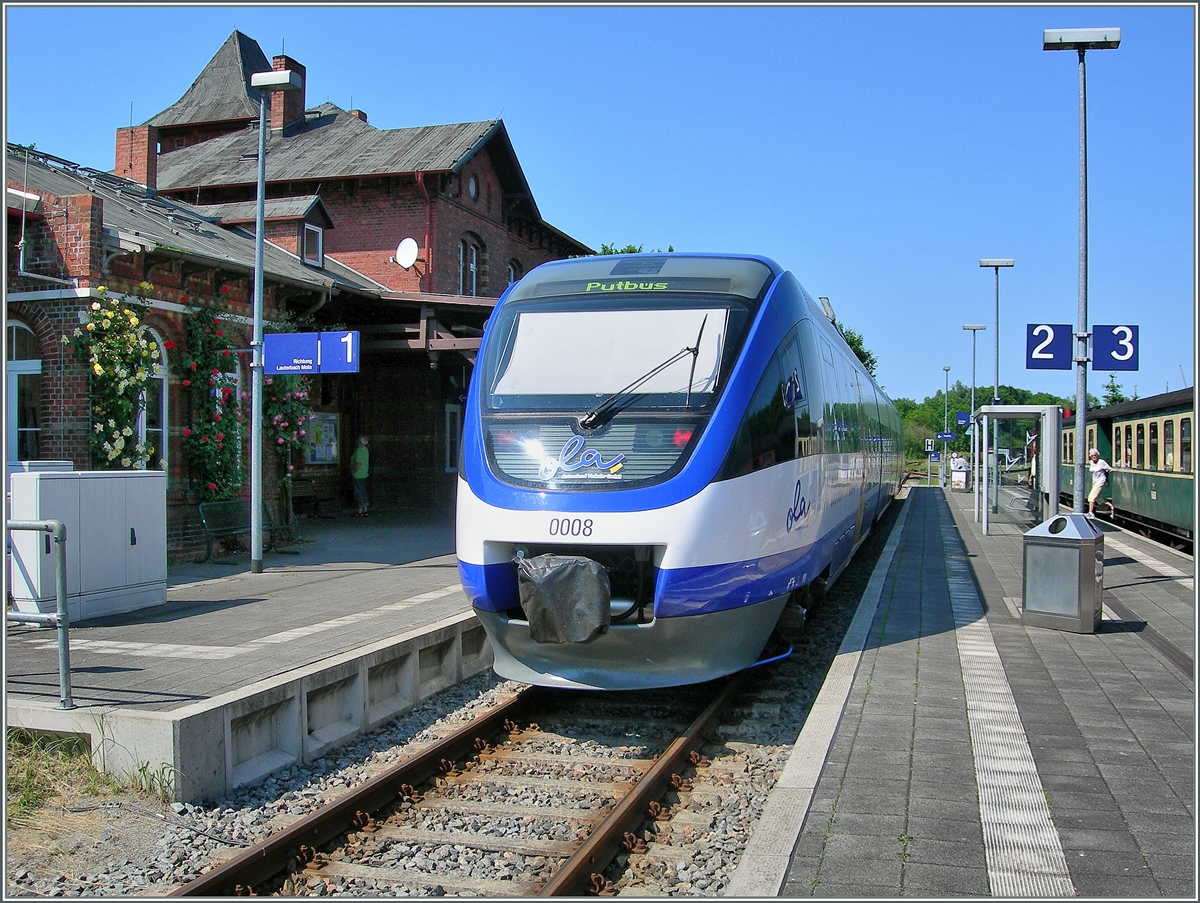 Ola Triebzug in Putbus.
8. Juni 2007