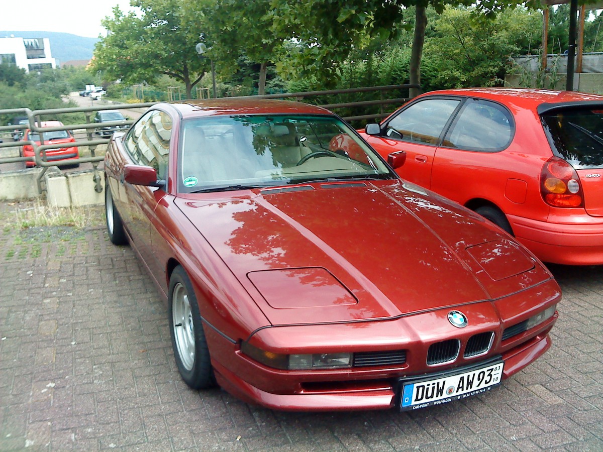 PKW BMW 850 CL in der Innenstadt von Bad Drkheim am 25.06.2014