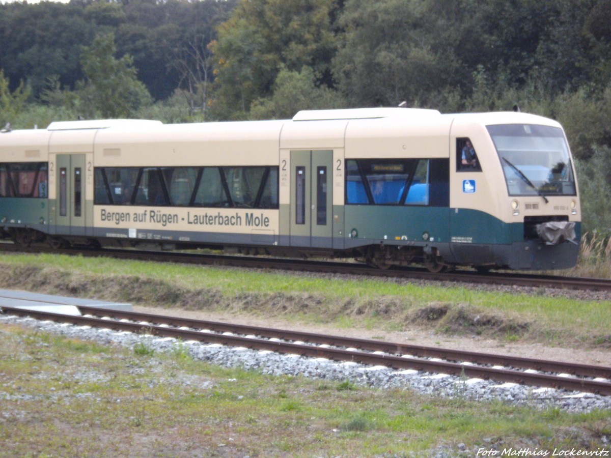 PRESS 650 032-4 als PRE 81278 bei der Ausfahrt aus Putbus am 30.8.13