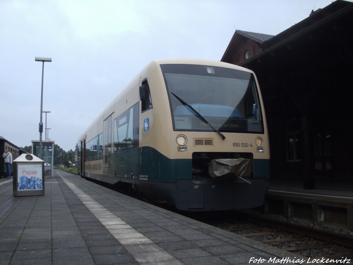 PRESS 650 032-4 im Bahnhof Putbus am 14.7.14