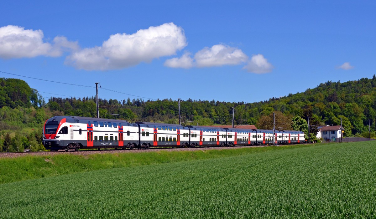 RABe 511 als RE Schaffhausen - Zrich HB am 18.05.2013 bei Rafz