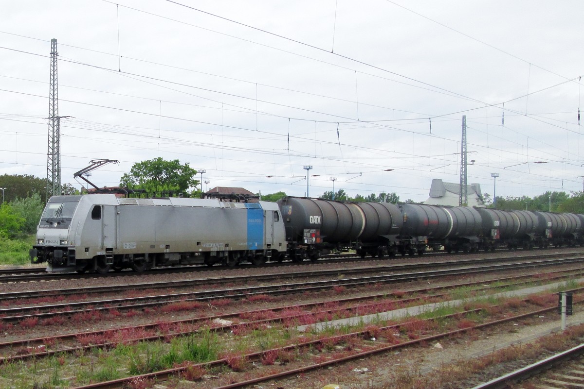 Railpool 186 141 treft am 20 Mai 2015 in Magdeburg Hbf ein.