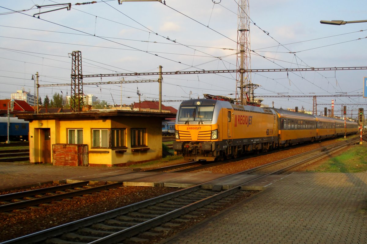 RegioJet 193 226 treft am 16 September 2018 in Pardubice ein. 