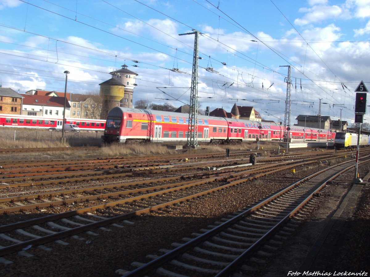 Regionalbahn nach Schwerdt (oder) bei der Ausfahrt aus Angermnde am 16.2.14