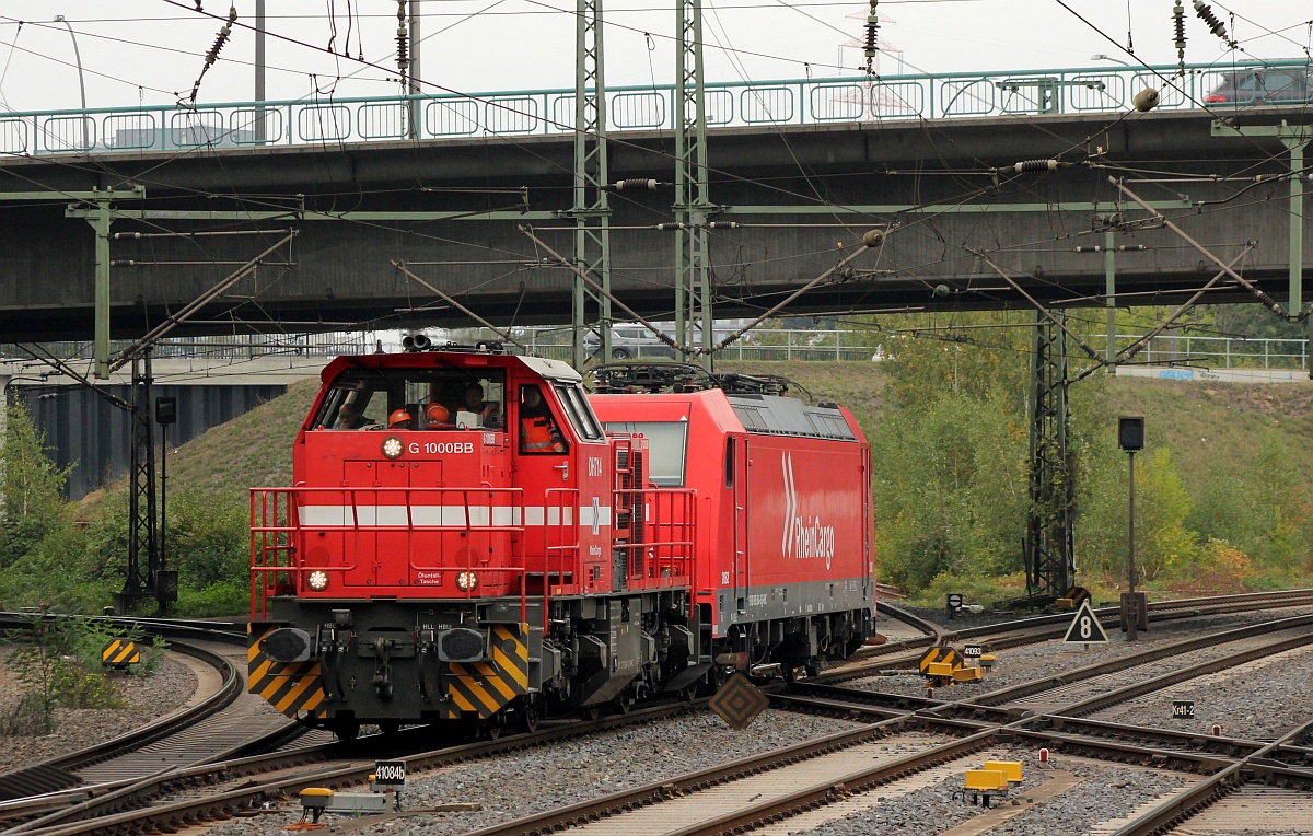 RHC DH 714/1271 034-1(REV/VL/23.11.18) mit RHC 185 604-6(REV/BSK Fw510/08.05.20) auf dem Weg nach Maschen. Hamburg-Harburg 03.10.2020