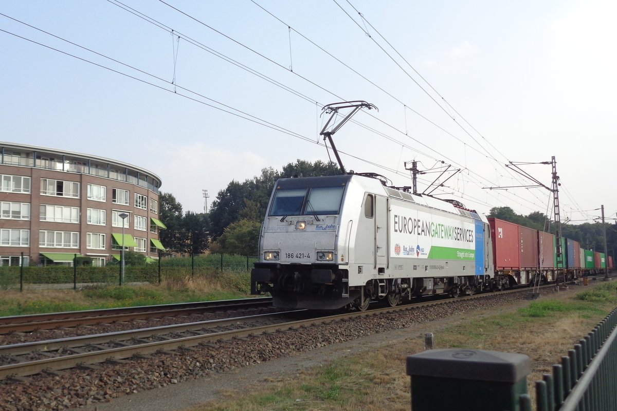 RTB 186 421 treft am 22 Augustus 2018 in Venlo ein.