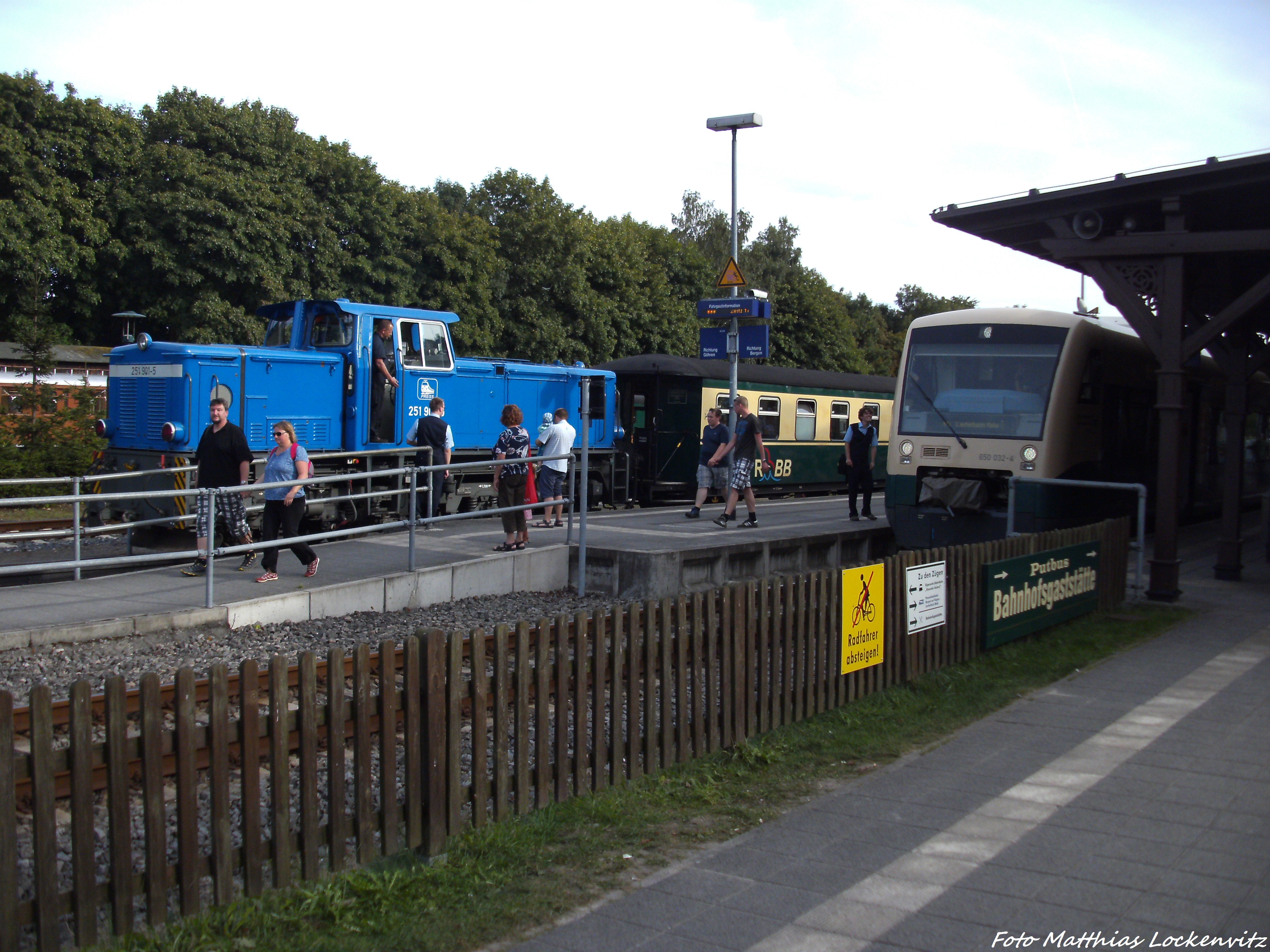 RBB 251 901 & PRESS 650 032-4 im Bahnhof Putbus am 29.8.13