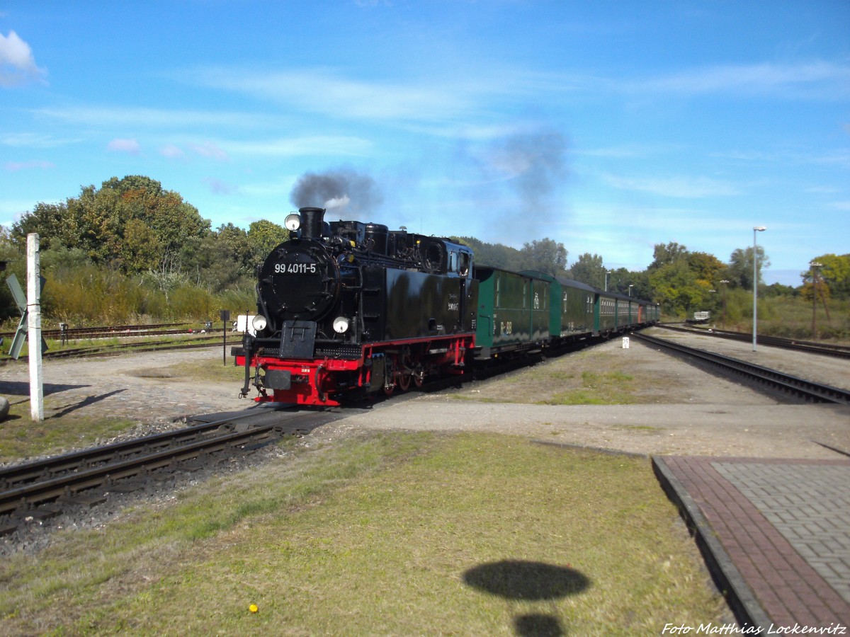 RBB 99 4011 aus Ostseebad Ghren bei der Einfahrt in Putbus am 30.9.13