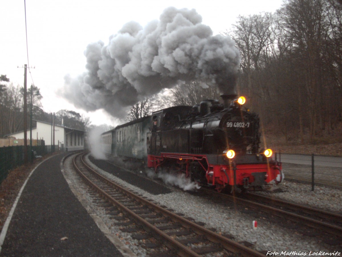 RBB 99 4802 beim Verlassen des Bahnhofs Ostseebad Ghren in Richtung Putbus am 6.3.14