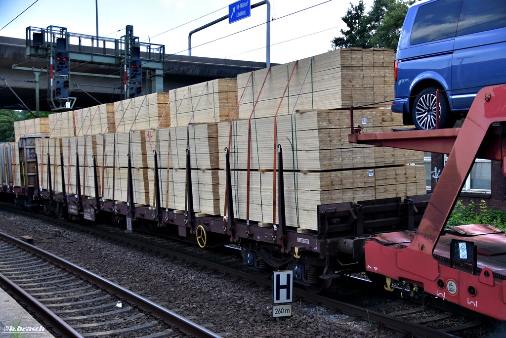 rungenwagen der gattung Rns-z,uic-nummer:31 81 3504 271-4,harburg 21.07.17