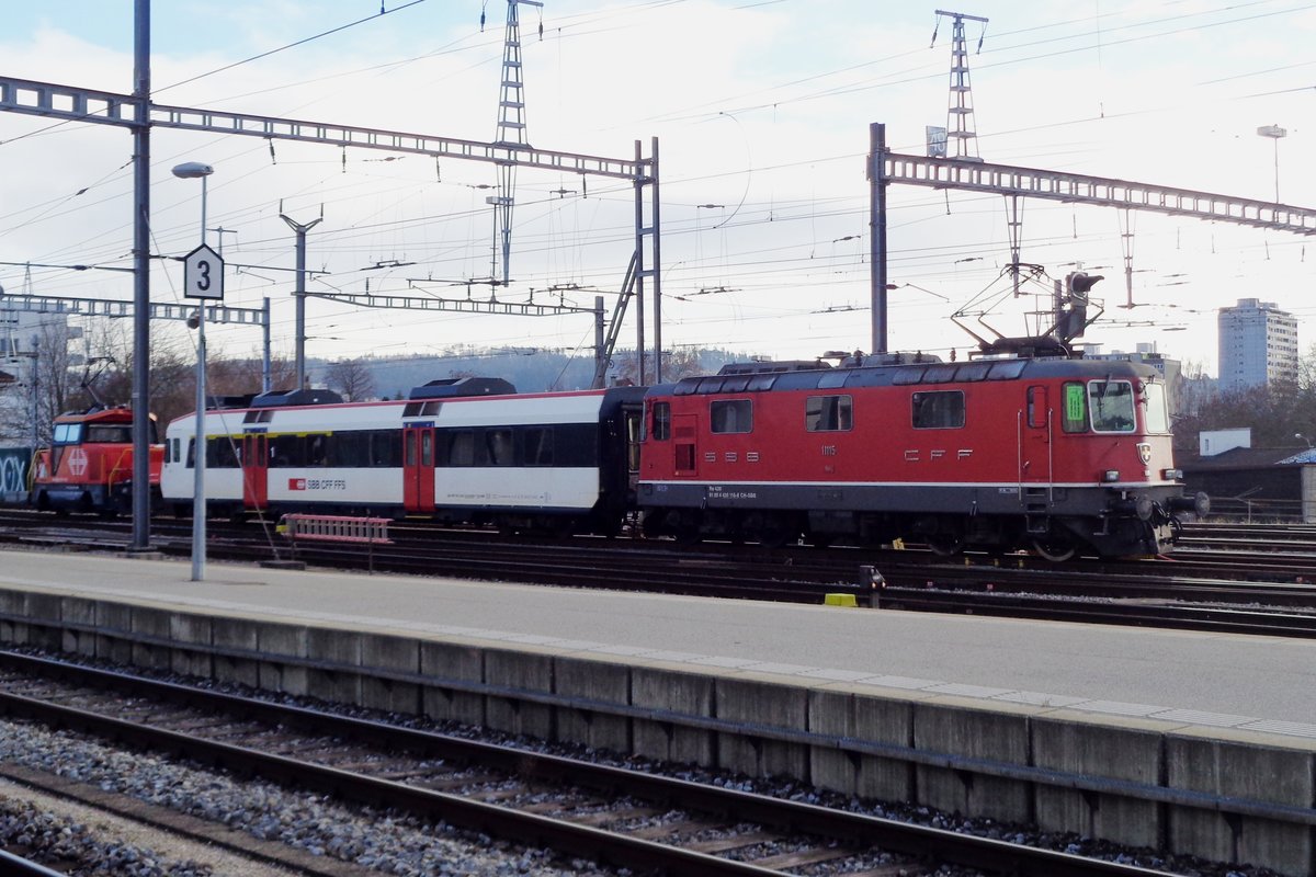 SBB 11115 steht am 31 Dezember 2018 abgestellt in Bienne/Biel.