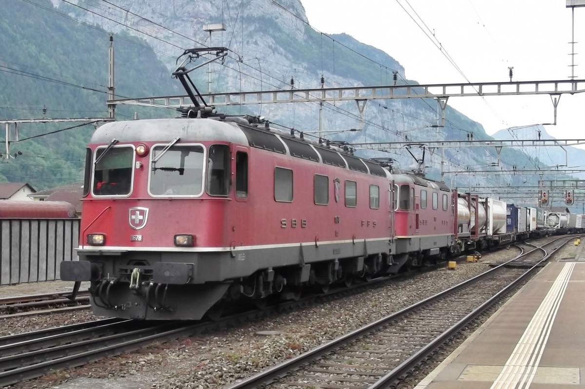 SBB 11678 verlässt Erstfeld am 4 Juni 2014.