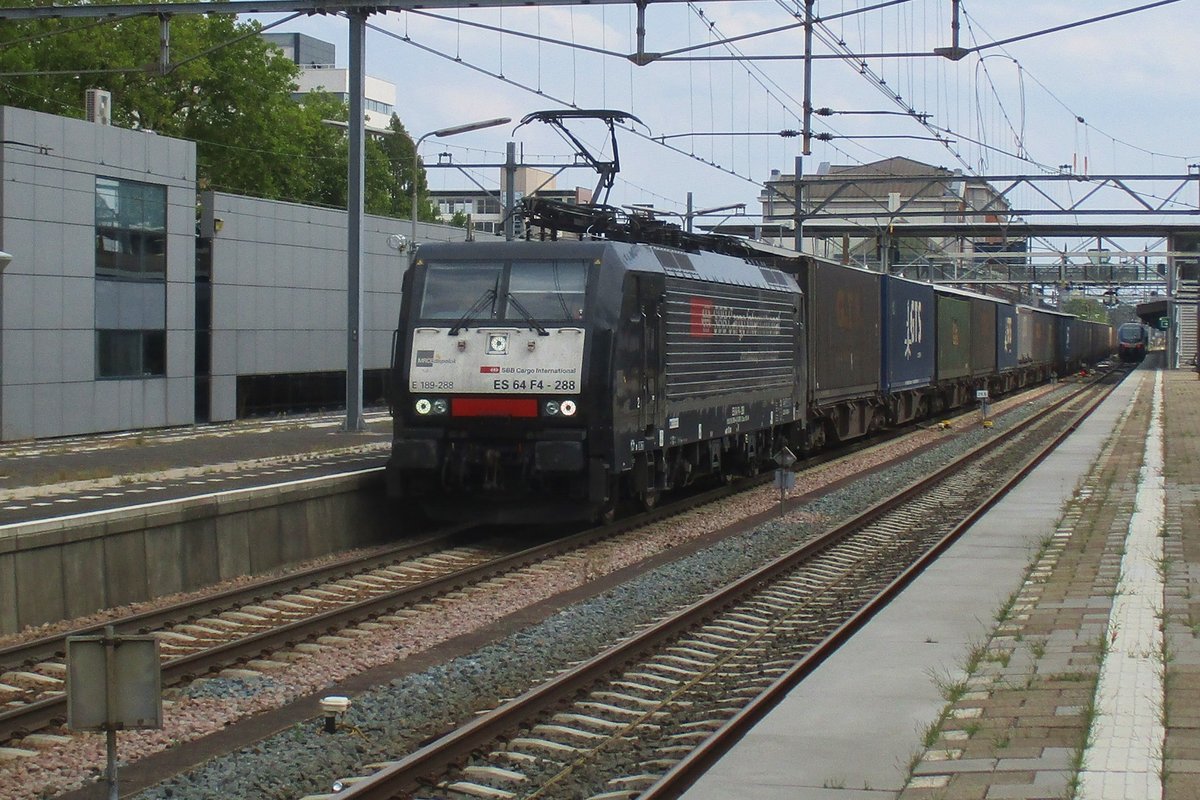 SBB 189 288 durchfahrt am 19 Juli 2018 Dordrecht. 