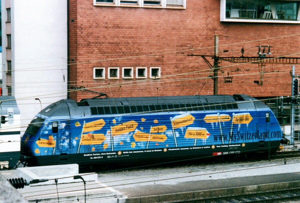 SBB 460 078 verlässt basel SBB am 27 Juli 1999.